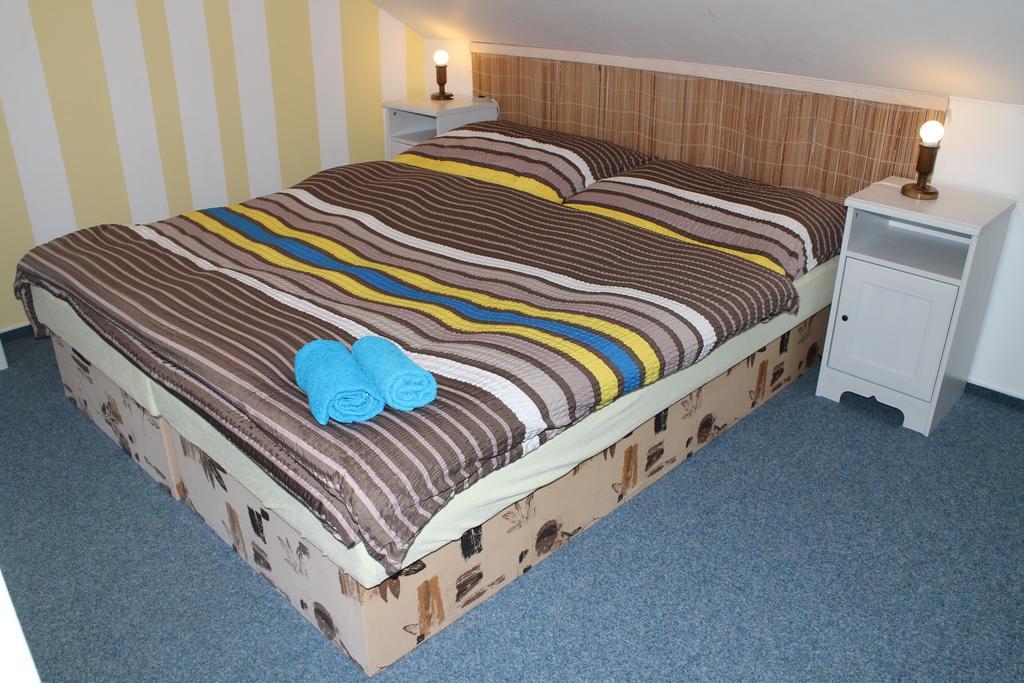 Hotel Dueto Harrachov Habitación foto